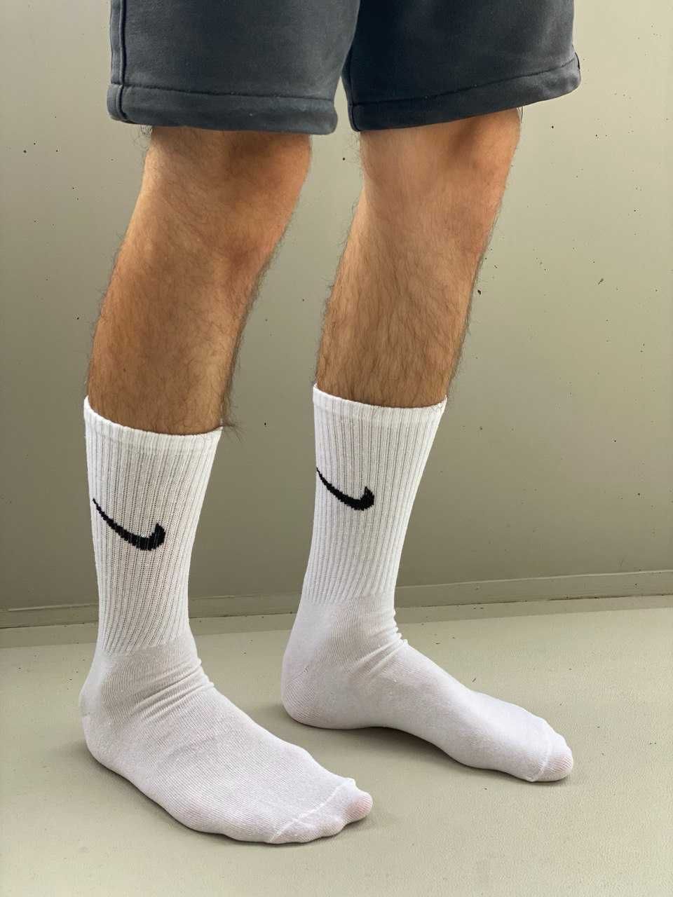 Zestaw 5 par białych długich skarpet Nike – rozmiar 36–40 (UNISEX)
