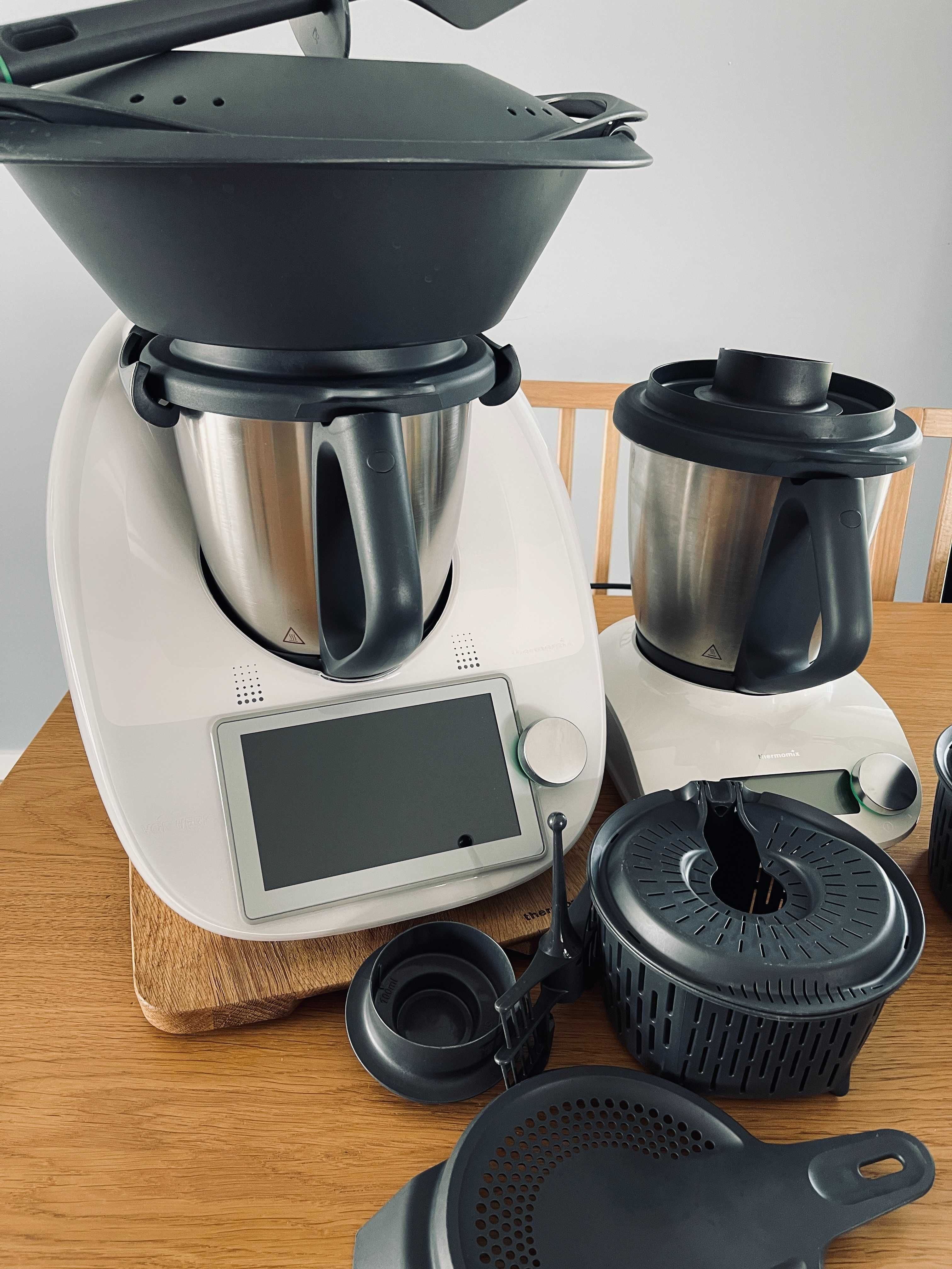 Thermomix TM6 + stacja Friend z gratisami