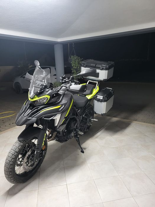 (NOVO) Malas Laterais + Top Cases Alumínio Benelli 702/702X