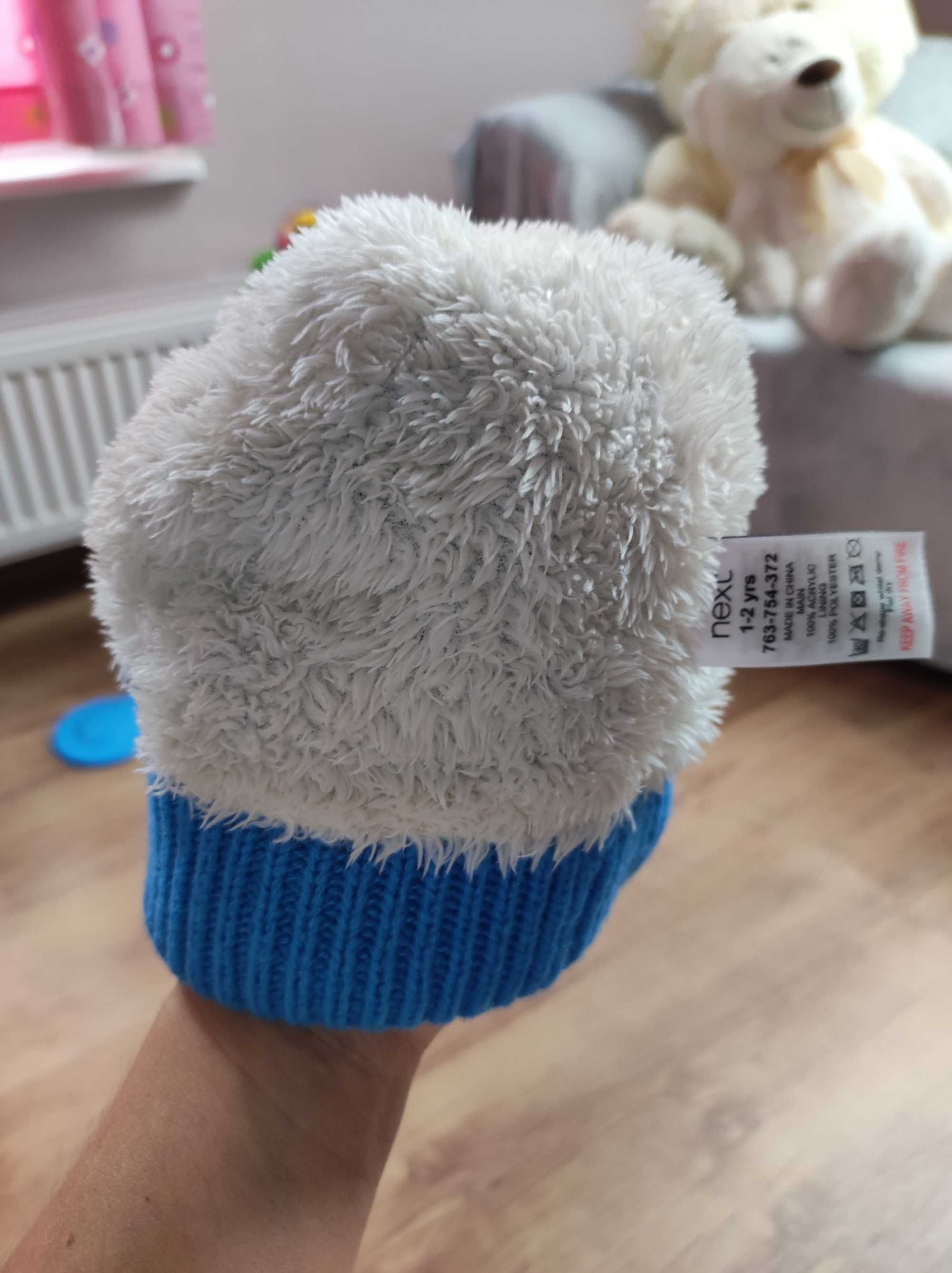 Czapka zimowa firmy Next.