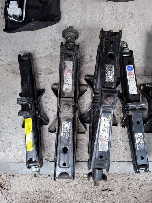 Домкрат опель віваро трафік дукато  інсігнія