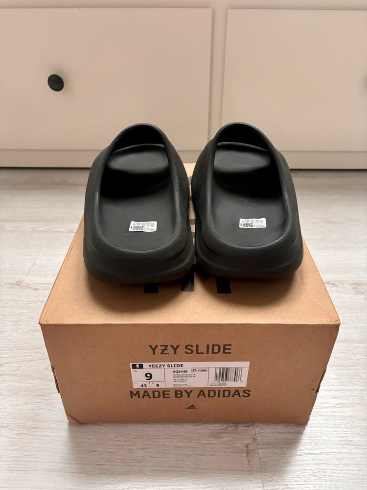Yeezy Slide Onyx rozm 9 US