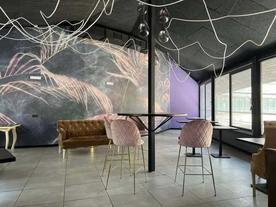 Бар Велика Васильківська 3 Арена сіті пл. українських героїв центр