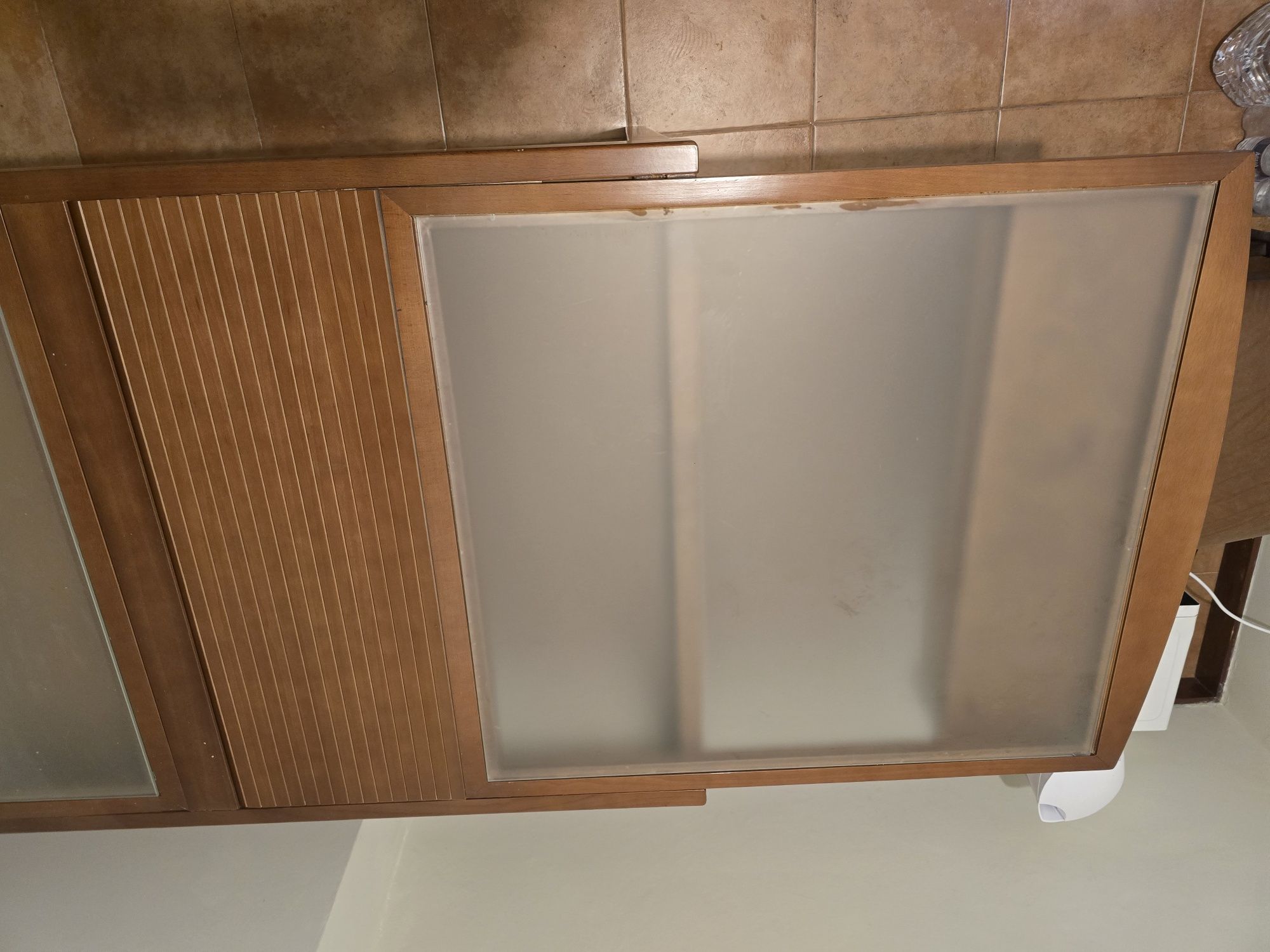 Mesa de Jantar extensível em madeira e vidro