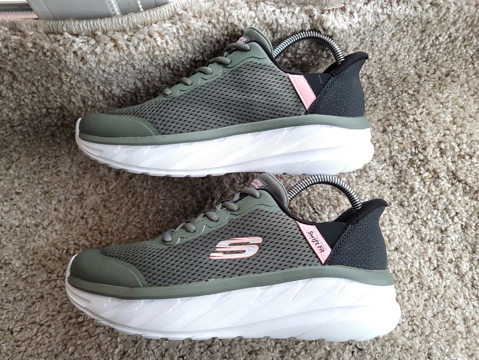 SKECHERS р 39-40 Америка Оригінал! Бігові кроссовки