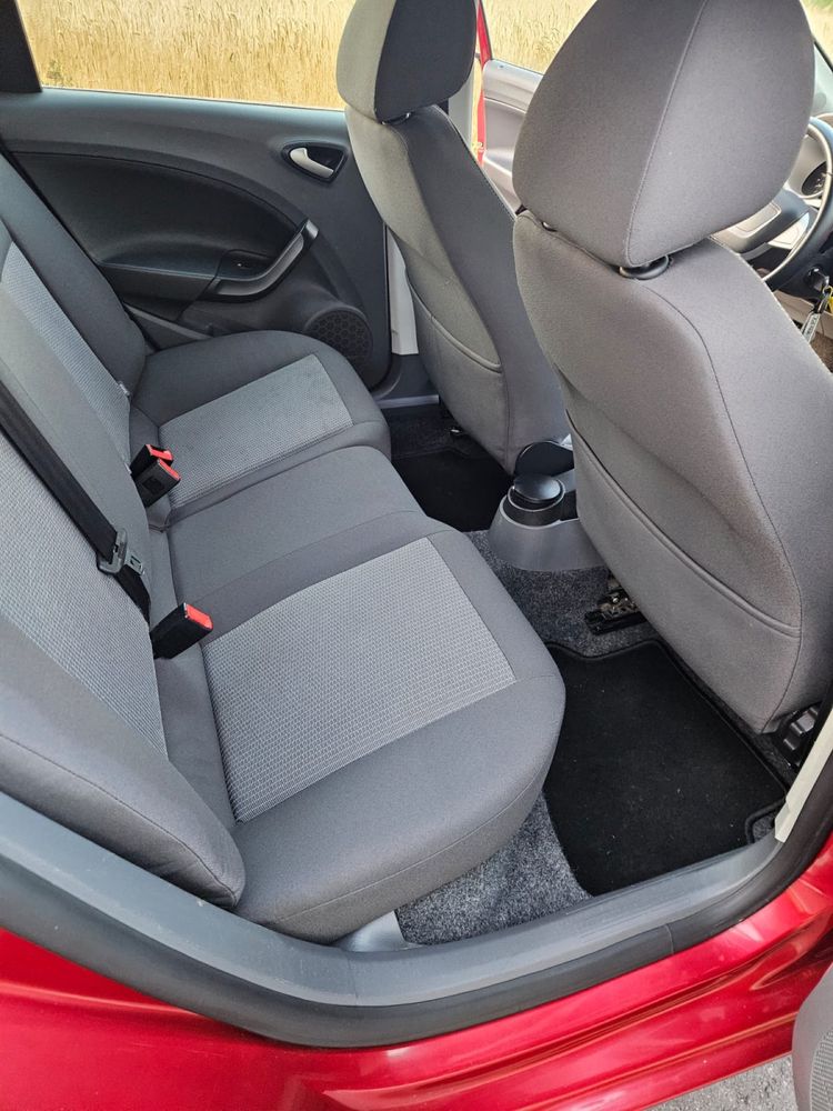 Seat Ibiza ST 1.4 MPI klimatronik bez rdzy niski przebieg