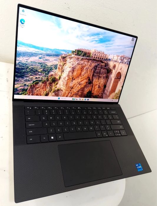 Ноутбук Dell Precision 5570 32gb Nvidia RTX потужний 3д графіки, ігор