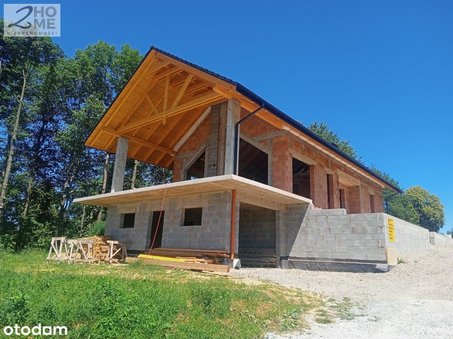 Dom w stanie surowym otwartym w 
Gębiczynie