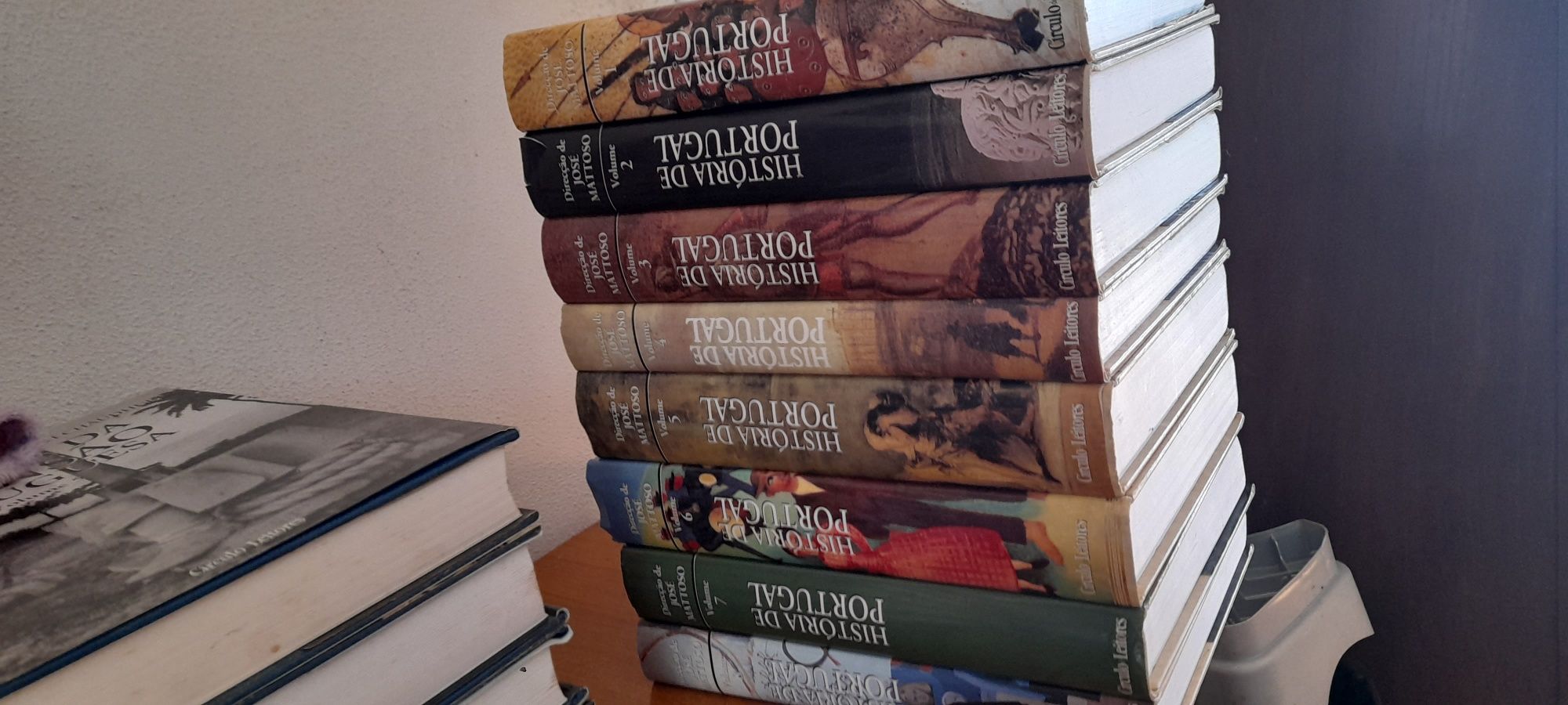 História de Portugal 8 volumes edição completa