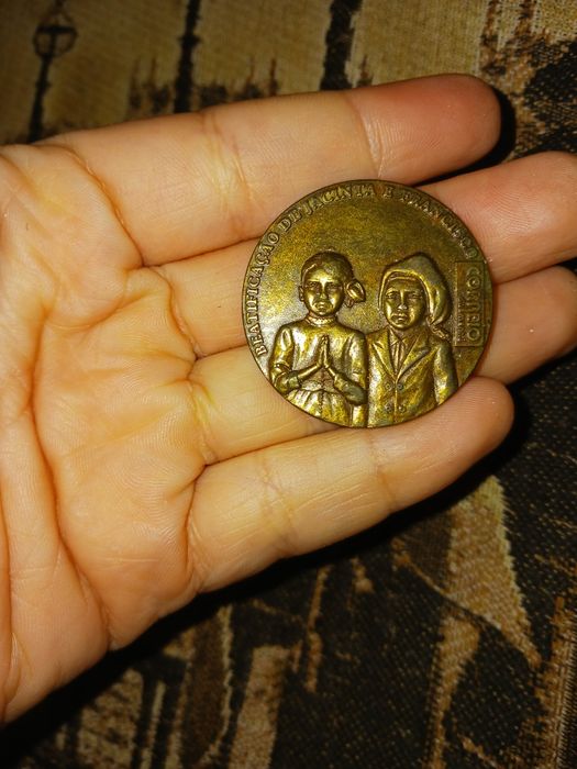 Medalha religiosa correio da manhã joao paulo pequena
