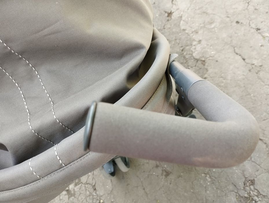 Прогулянкова коляска chicco