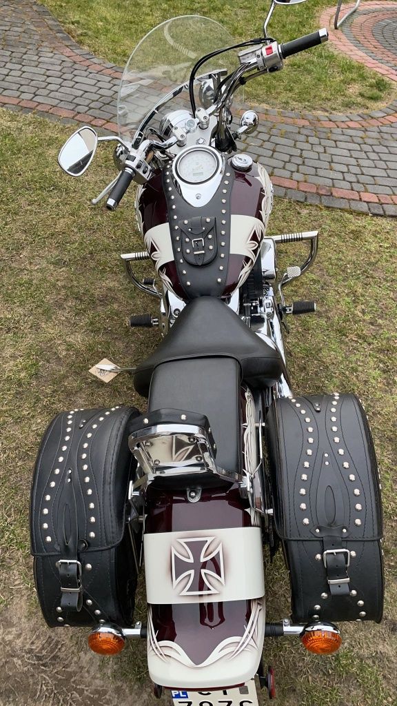 Yamaha XVS 1100 Drąg star