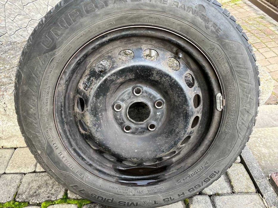 Резина зимова 195/65 r15 Uniroyal