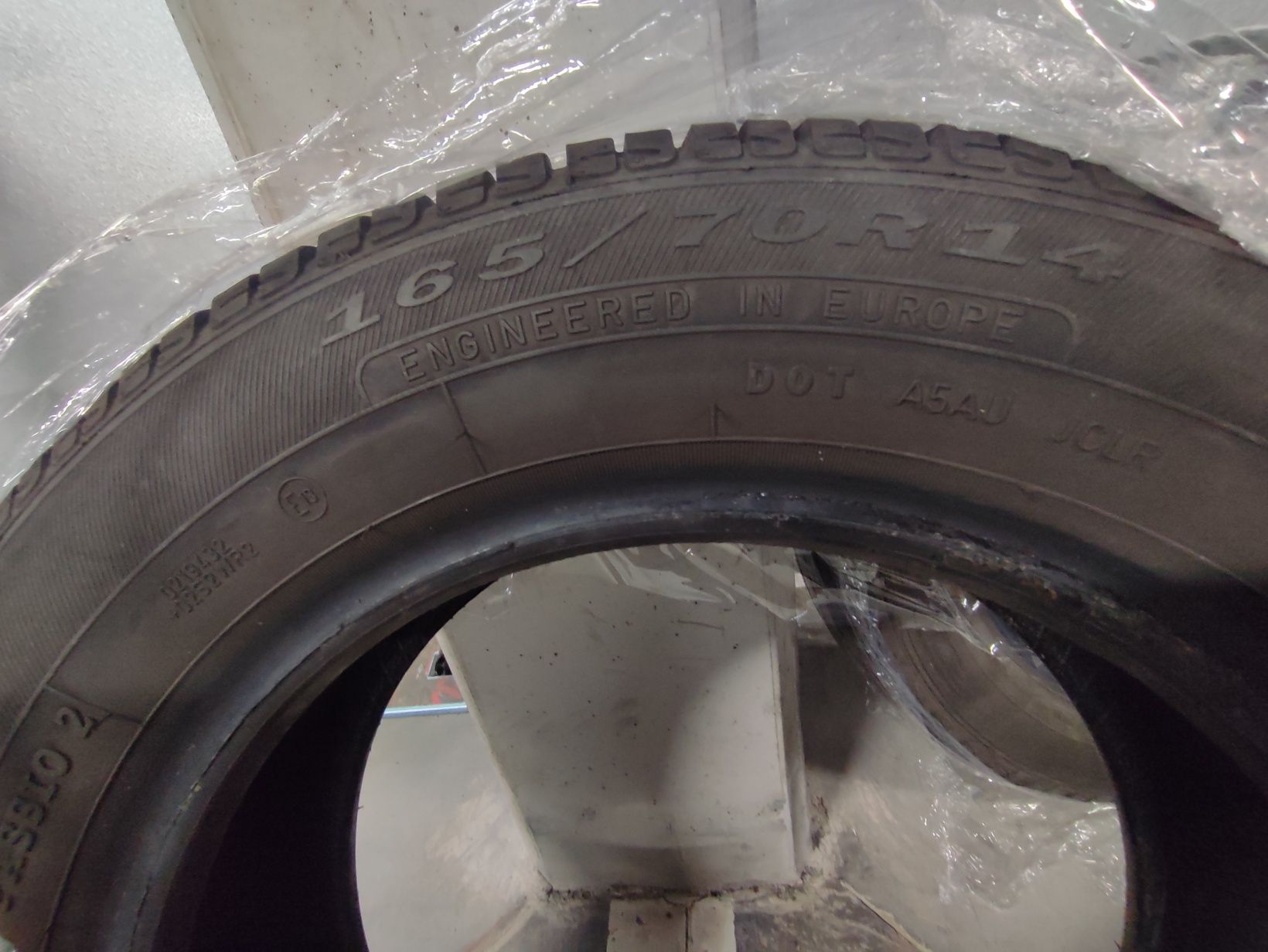 Opony letnie 165/70 R14 Dębica