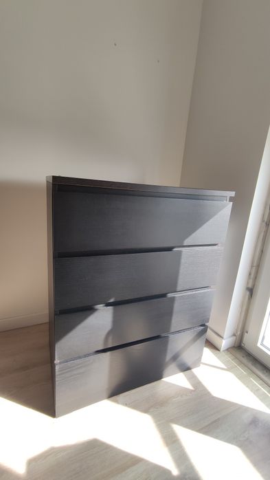 Cómoda MALM IKEA 4 gavetas