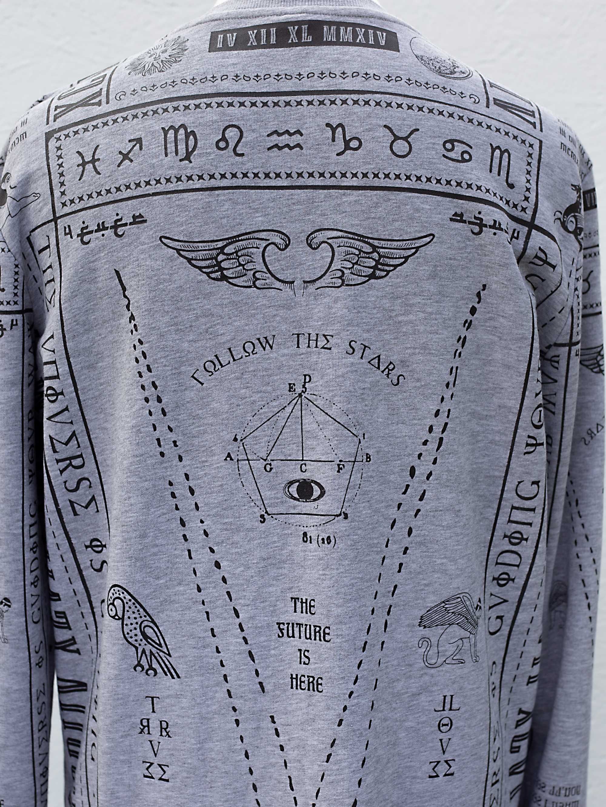 Divided by H&M szara bluza M oversize długa print w hieroglify newage