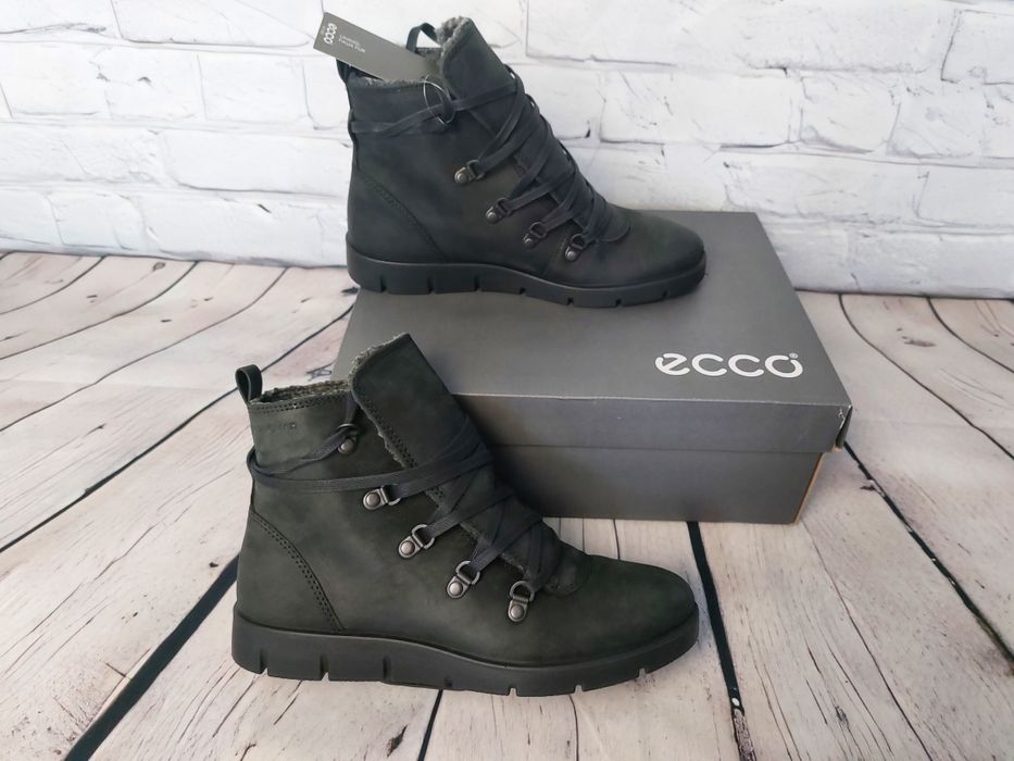 Зимові черевики Ecco Bella 37,38 рр