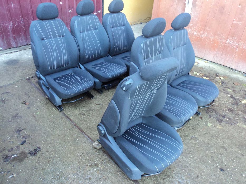 НА БУСИ Cидения Cидіння 3-6-7-8 шт Мастер Мовано Форд  Фиат Пежо