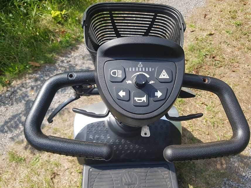 Pojazd wózek skuter elektryczny inwalidzki-Eris 4koła 6km/h