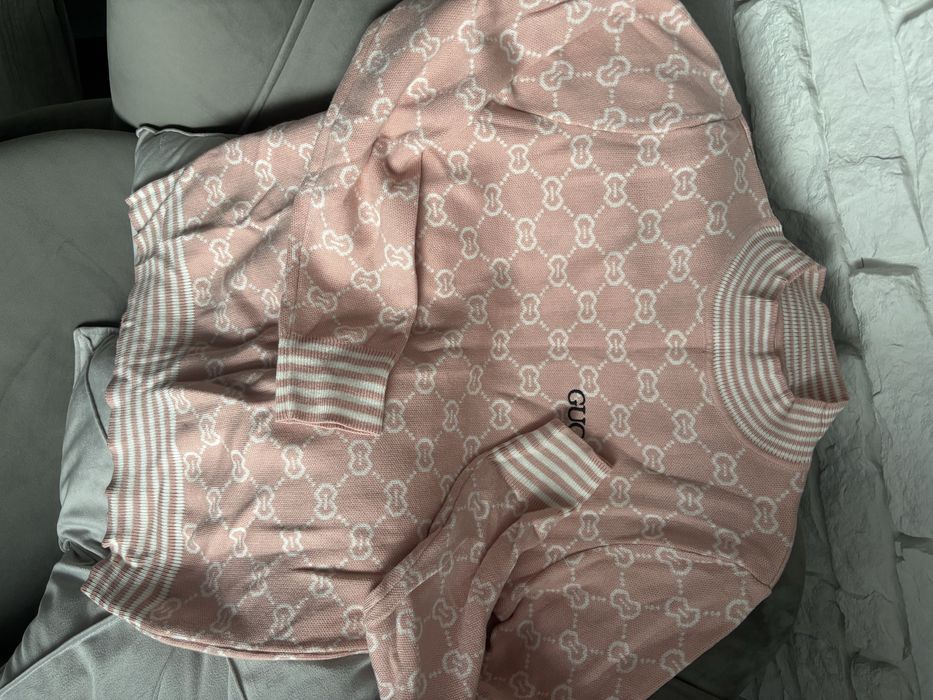 Sweterek imitacja puder roz jak nowy