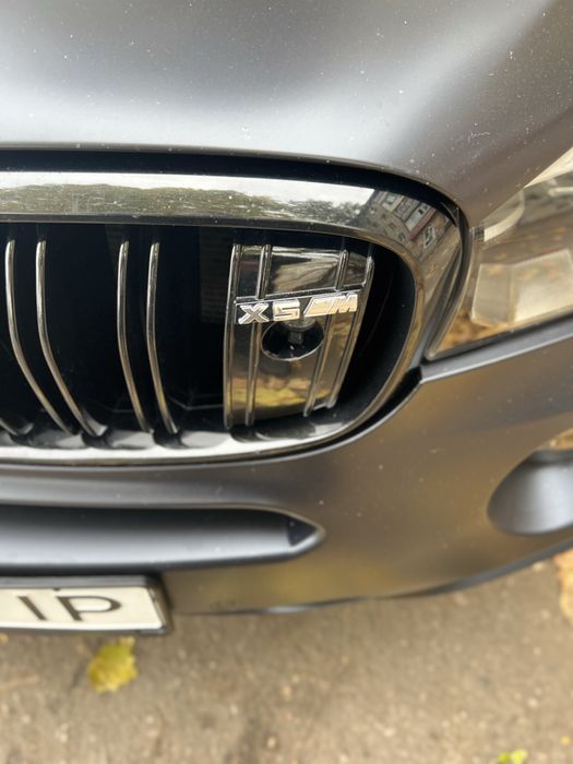 Бмв х5.чистый 2018 год полная комлектация даже ночное виденье