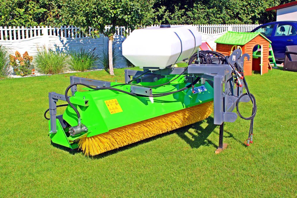 Zamiatarka do traktorka ciągnika kostki Zamiatarka drogowa hydrauliczn