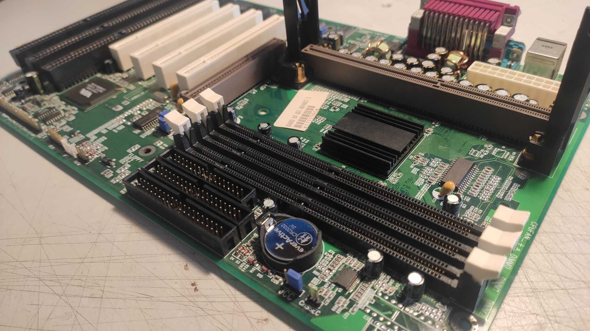 MB Slot 1 Pentium II/III QDI Advance 5 P6V693A/A5/133E 2.0