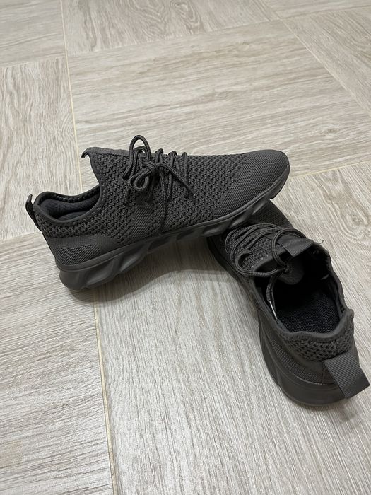 Nowe buty rozmiar 46 wkładka 30cm