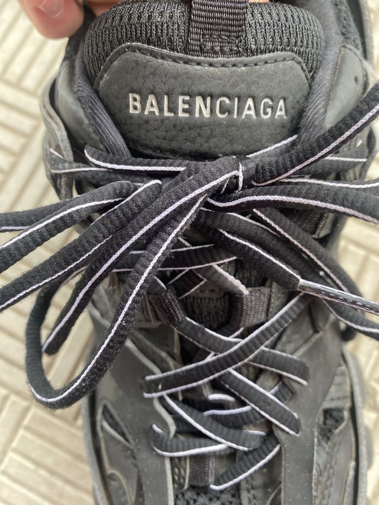 balenciaga track 1 black
