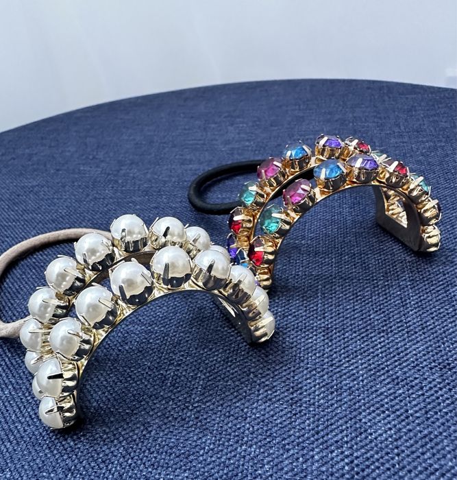 Заколки, невидимки, листочки, перлинки,краб, резинки, зелені,золоті