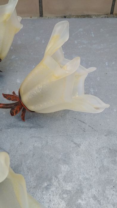 Продам люстру потолочну