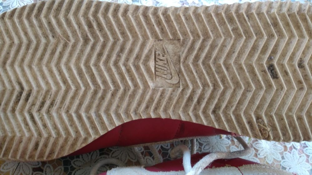 Кроссовки42 розмір фірменные nike