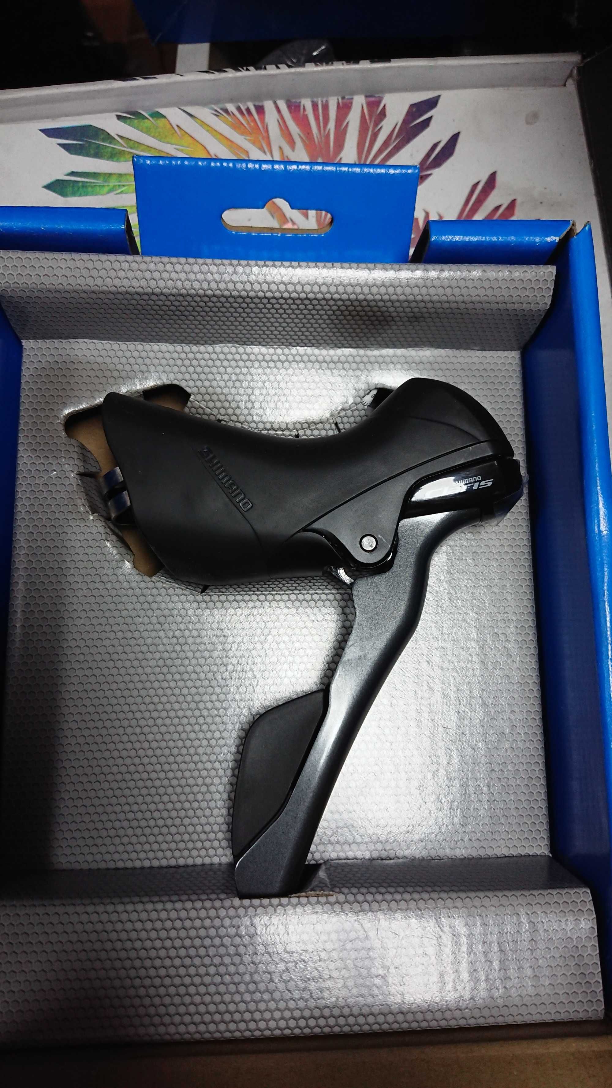 Shimano Claris klamkomanetka ST-R2000 prawa 8rz NOWA