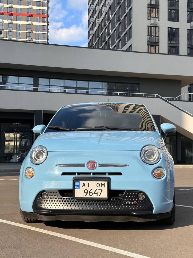 Продам Fiat 500e