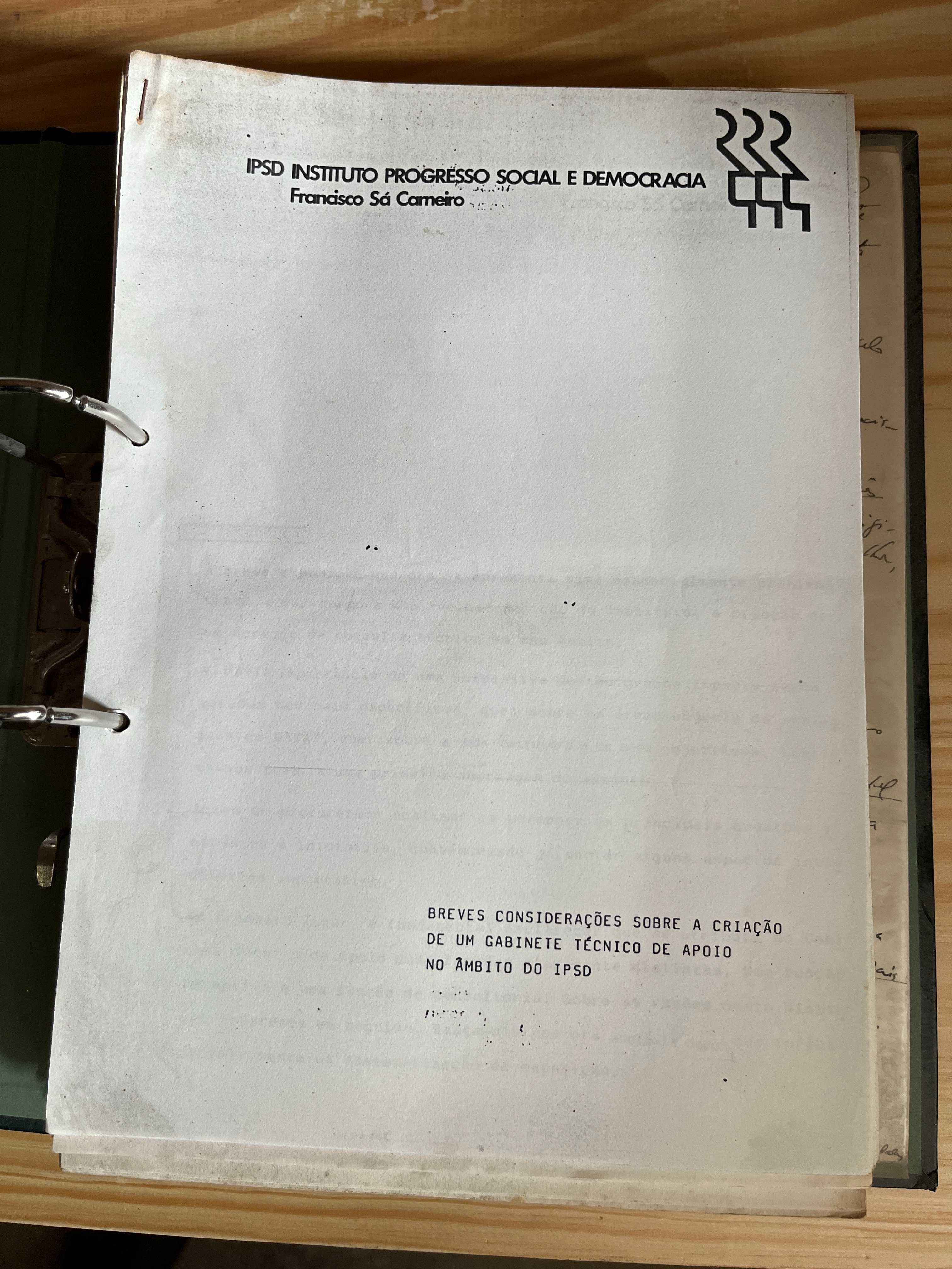 Dossier do Instituto Progresso Social e Democracia - anos 80