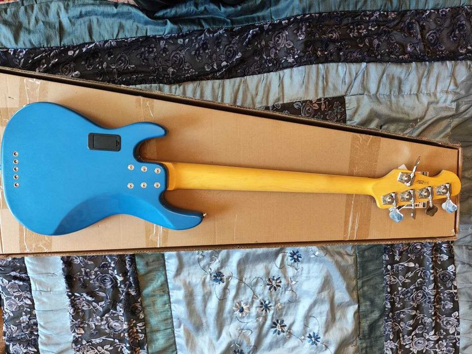 Продам бас-гитару Harley Benton Enhanced MP-5EB