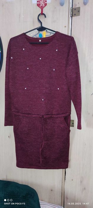 Sukienka bordo S/M.