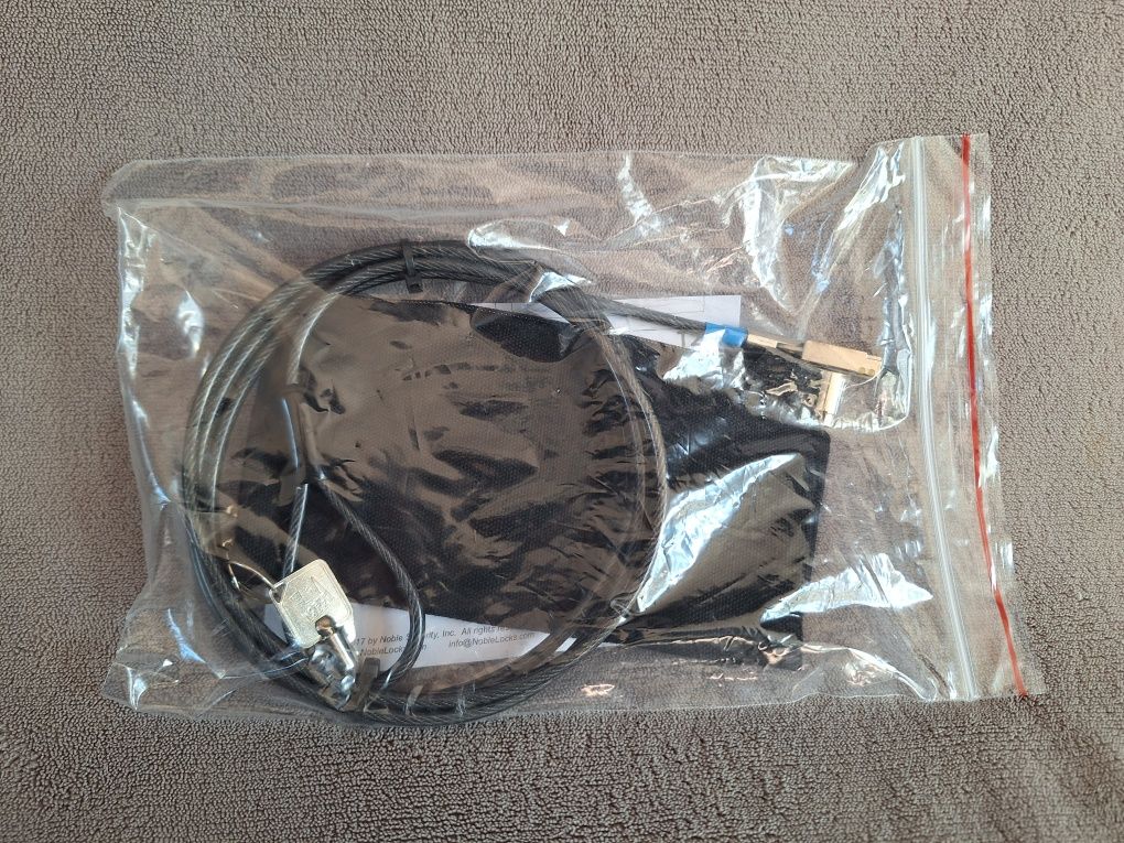 Linka zabezpieczająca Noble Combact Wedge Lock TZ04T