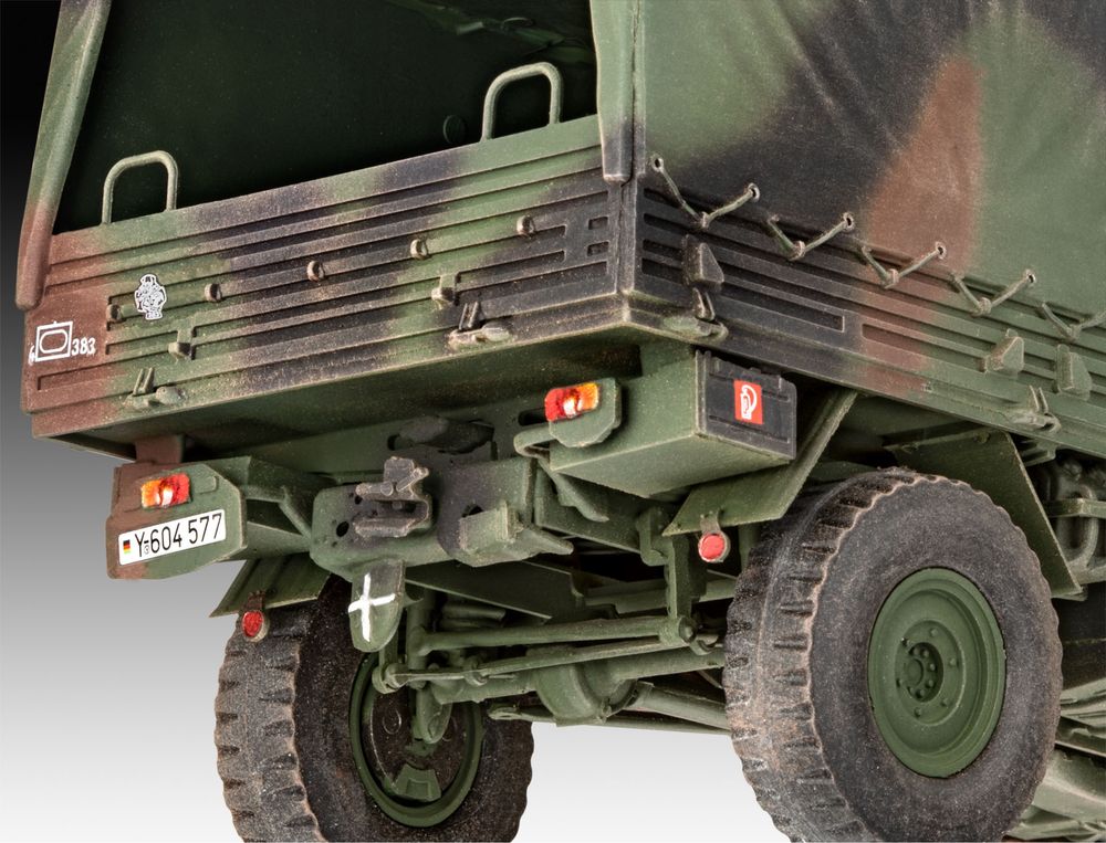 Model do sklejania POJAZD 1/35 Revell 03337 UNIMOG 2T MILGL