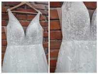 Suknia ślubna 46/48 , księżniczki w The Wedding Butik