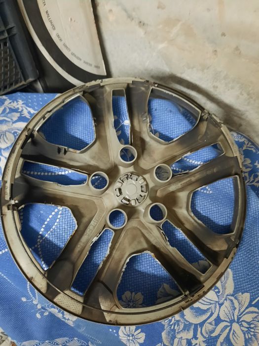 Ковпаки Renault R16 під металеві диски оригінал