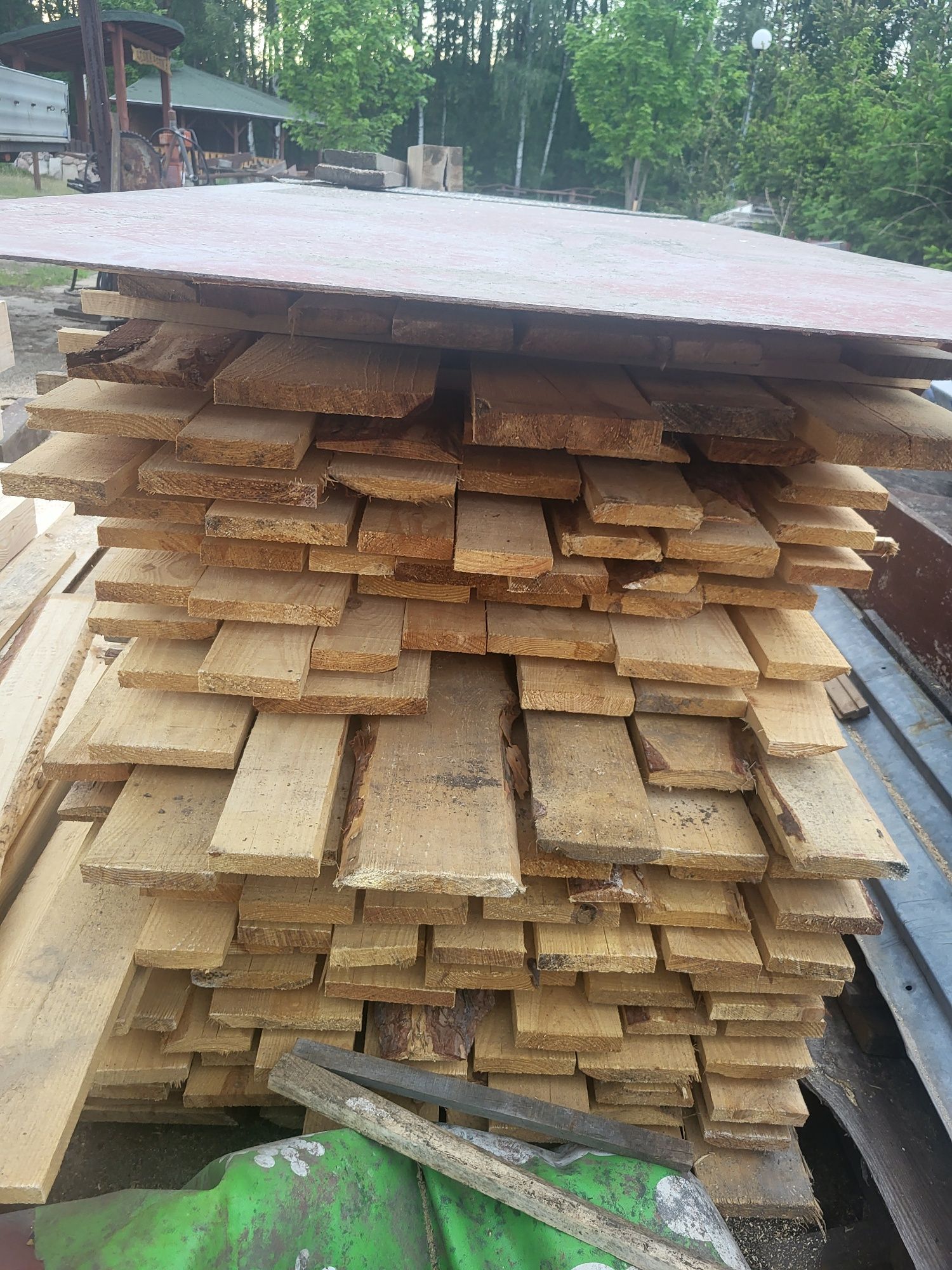 Drewno deski calowe
