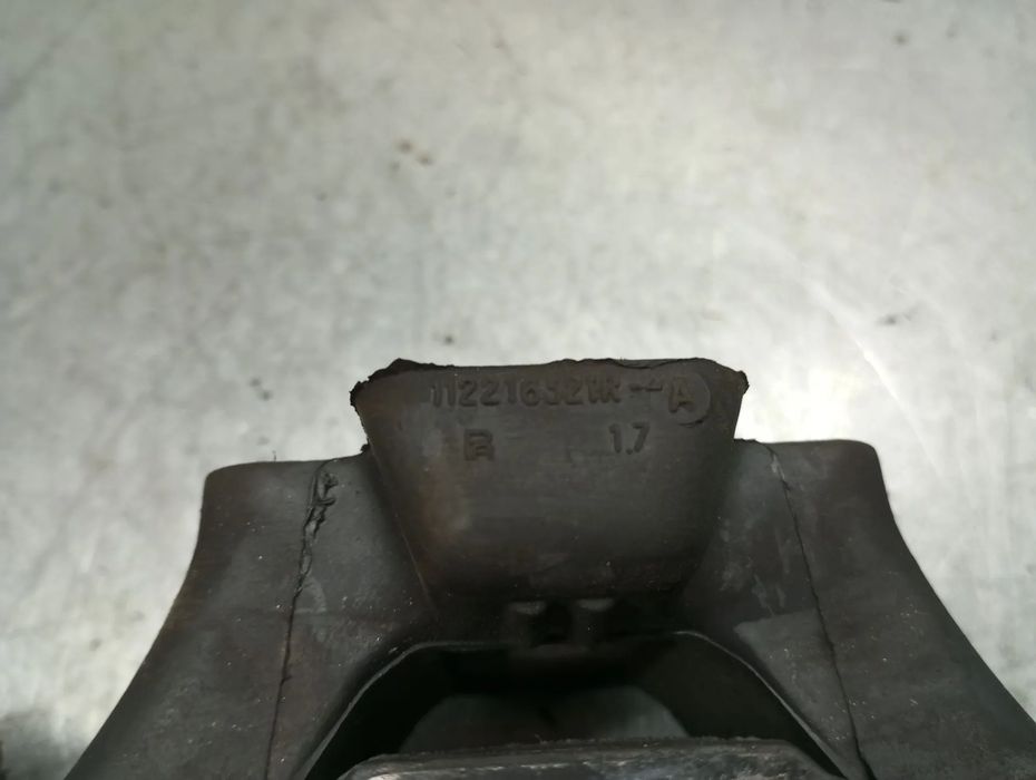 Apoio do motor RENAULT Master IV (F8__)