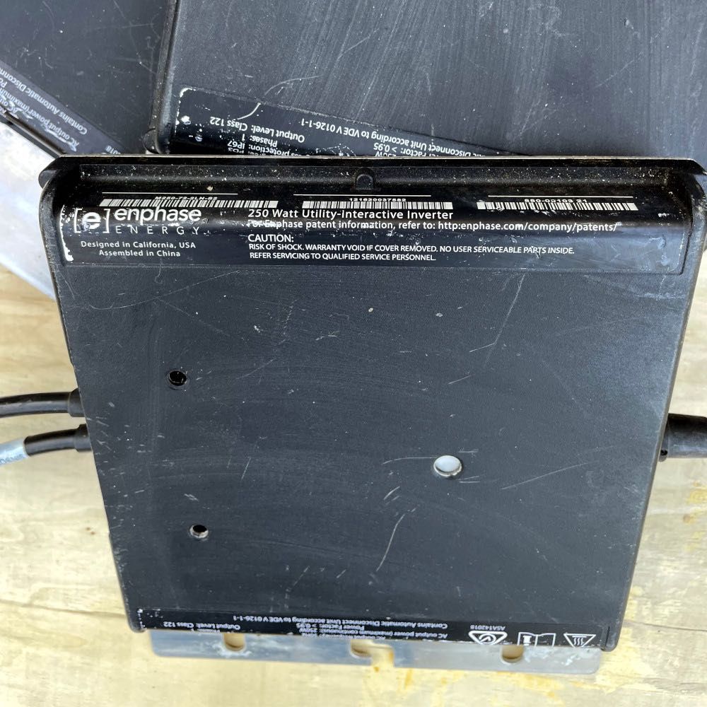 MicroInversor Solar ENPHASE M250 (4)