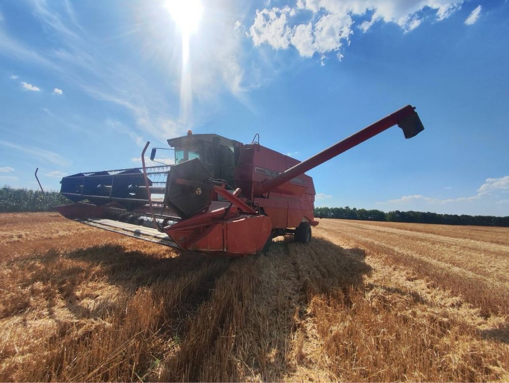 Продам комбайн MASSEY FERGUSON 40