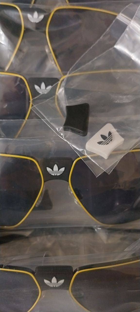 Сонцезахисні окуляри Adidas originals опт