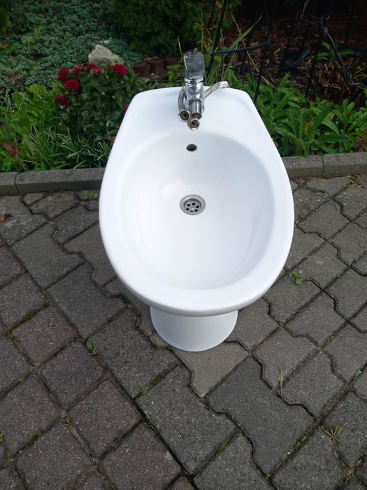 Bidet Cersanit w dobrym stanie