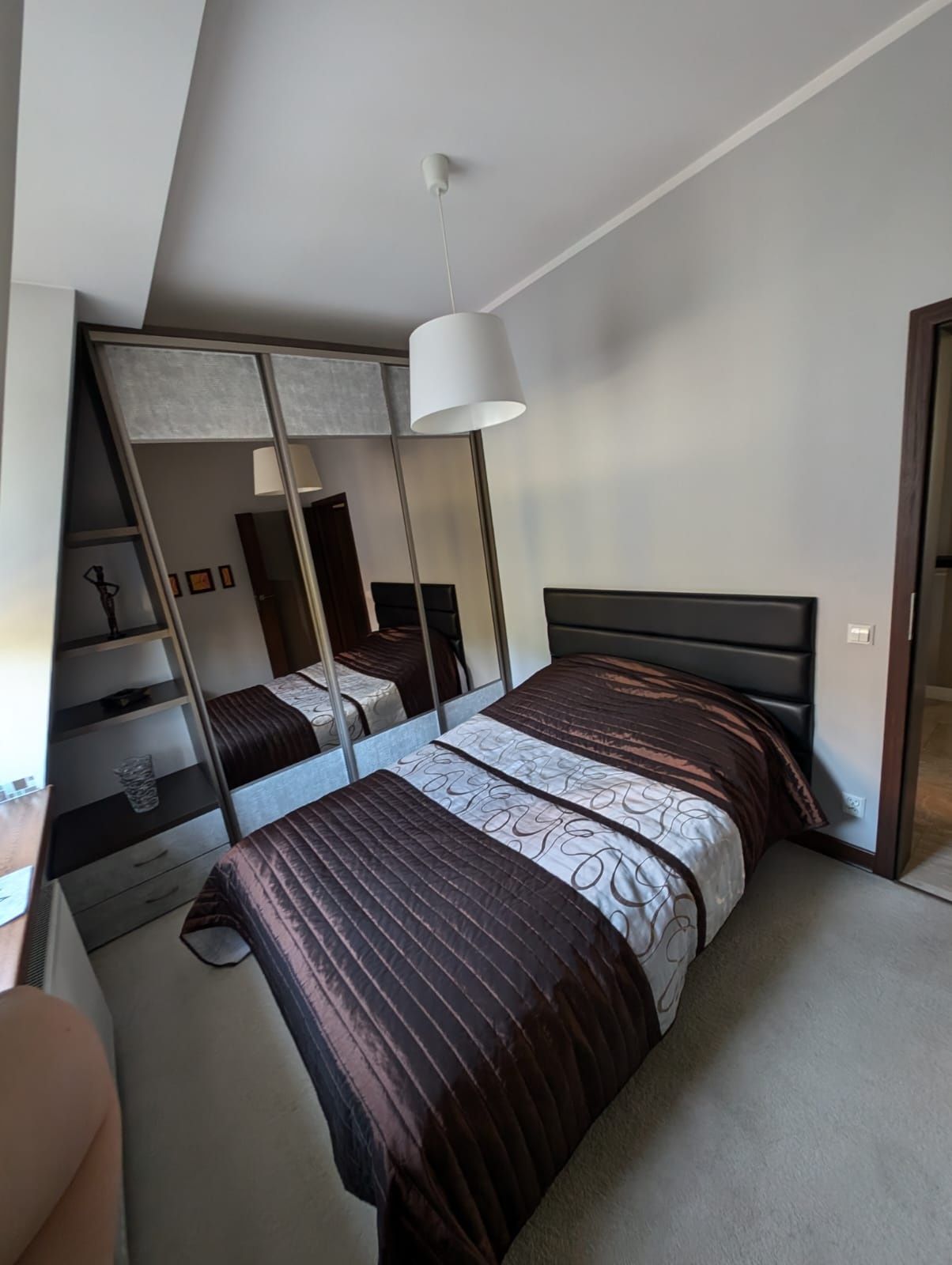 Wakacyjny termin od 15 sierpnia. Komfortowy apartament nad jeziorem