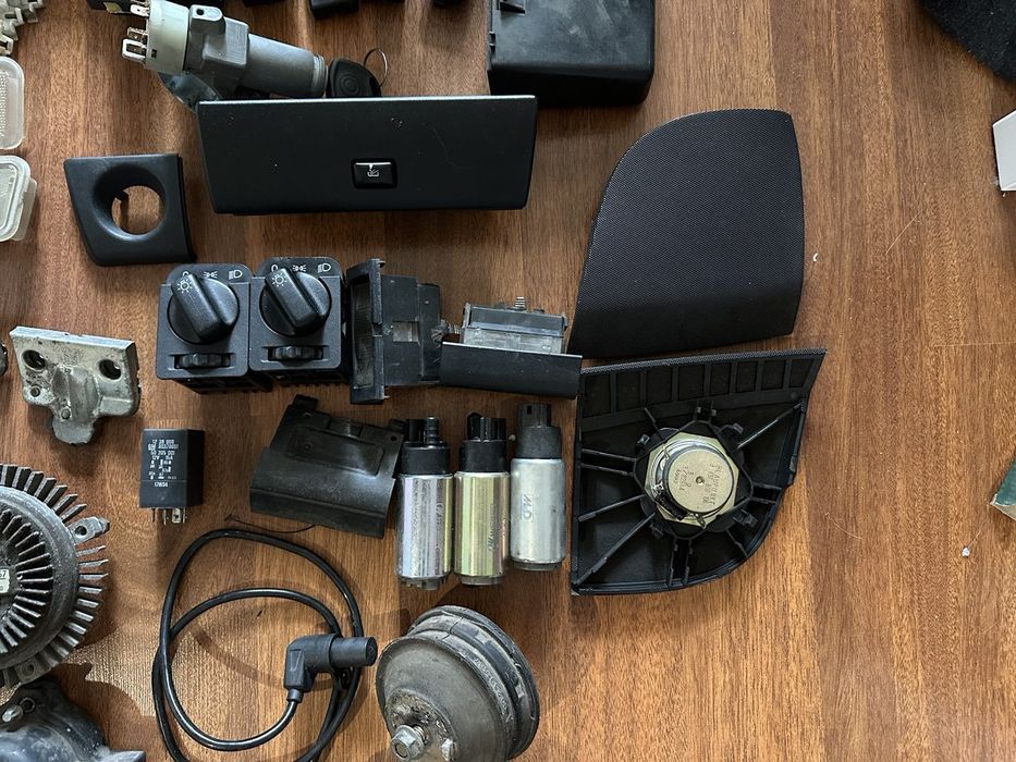 Кнопки, заглушки, пластик салона opel omega a.  РАЗБОРКА