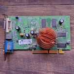 ATI Radeon 9550 z  128mb ram AGP Retro